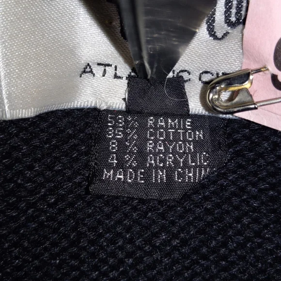 Vintage Fall Autumn Embroidered Beaded Embellished Black Cardigan - Picture 11 of 12